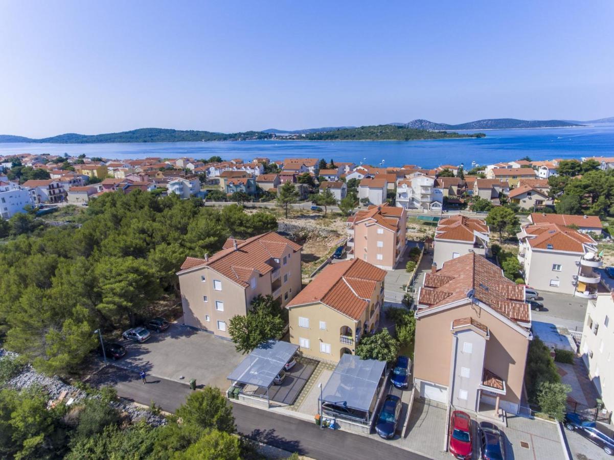 Apartments Dalibor Vodice Exteriér fotografie